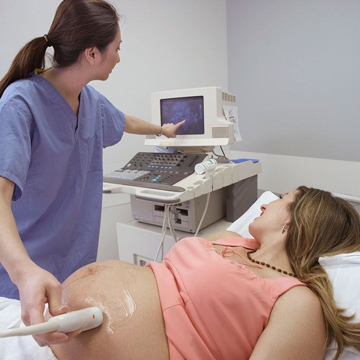 amniotic fluid sonographer